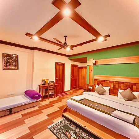 Tanglewood Villa Manāli Екстериор снимка