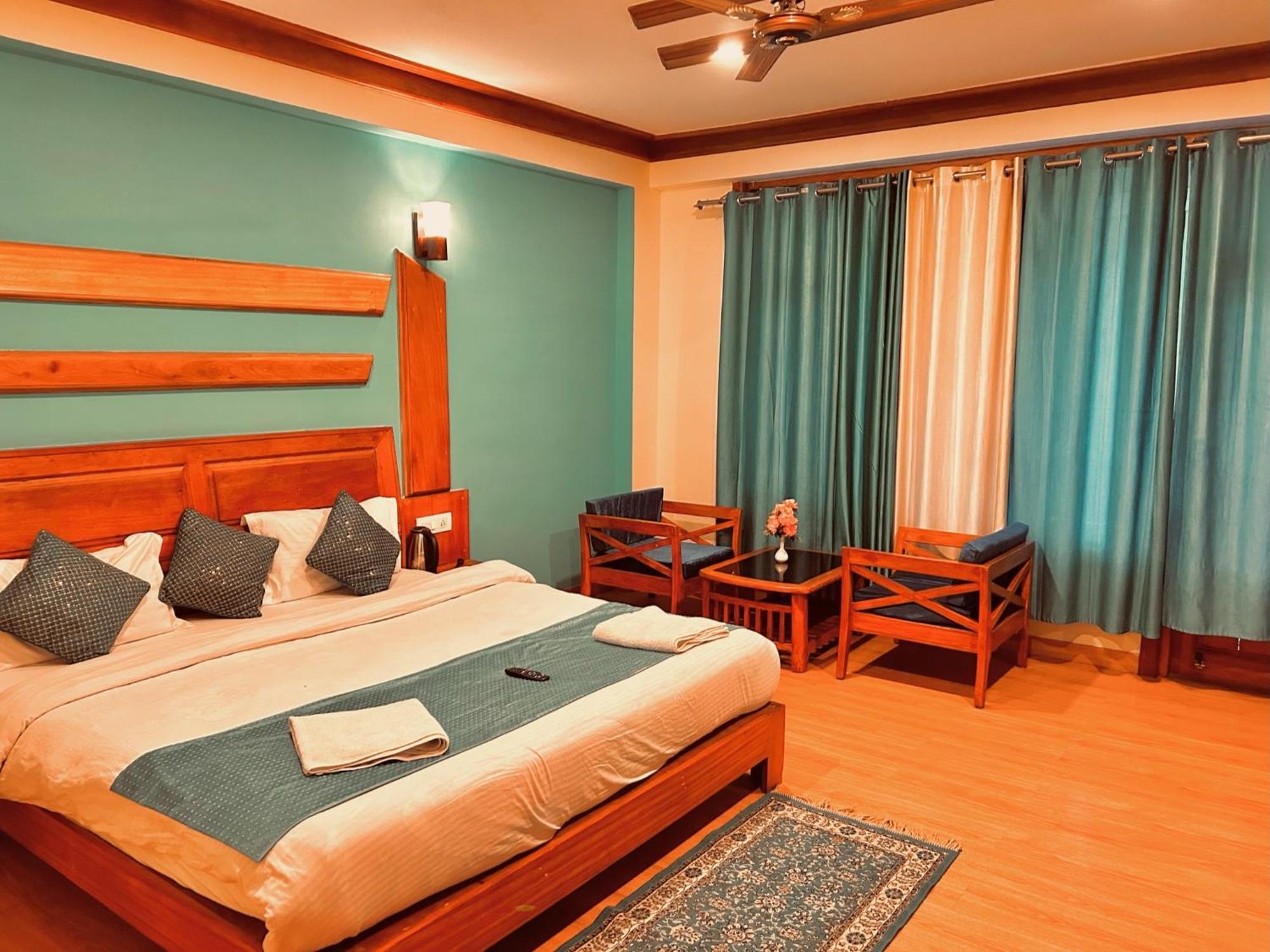 Tanglewood Villa Manāli Екстериор снимка