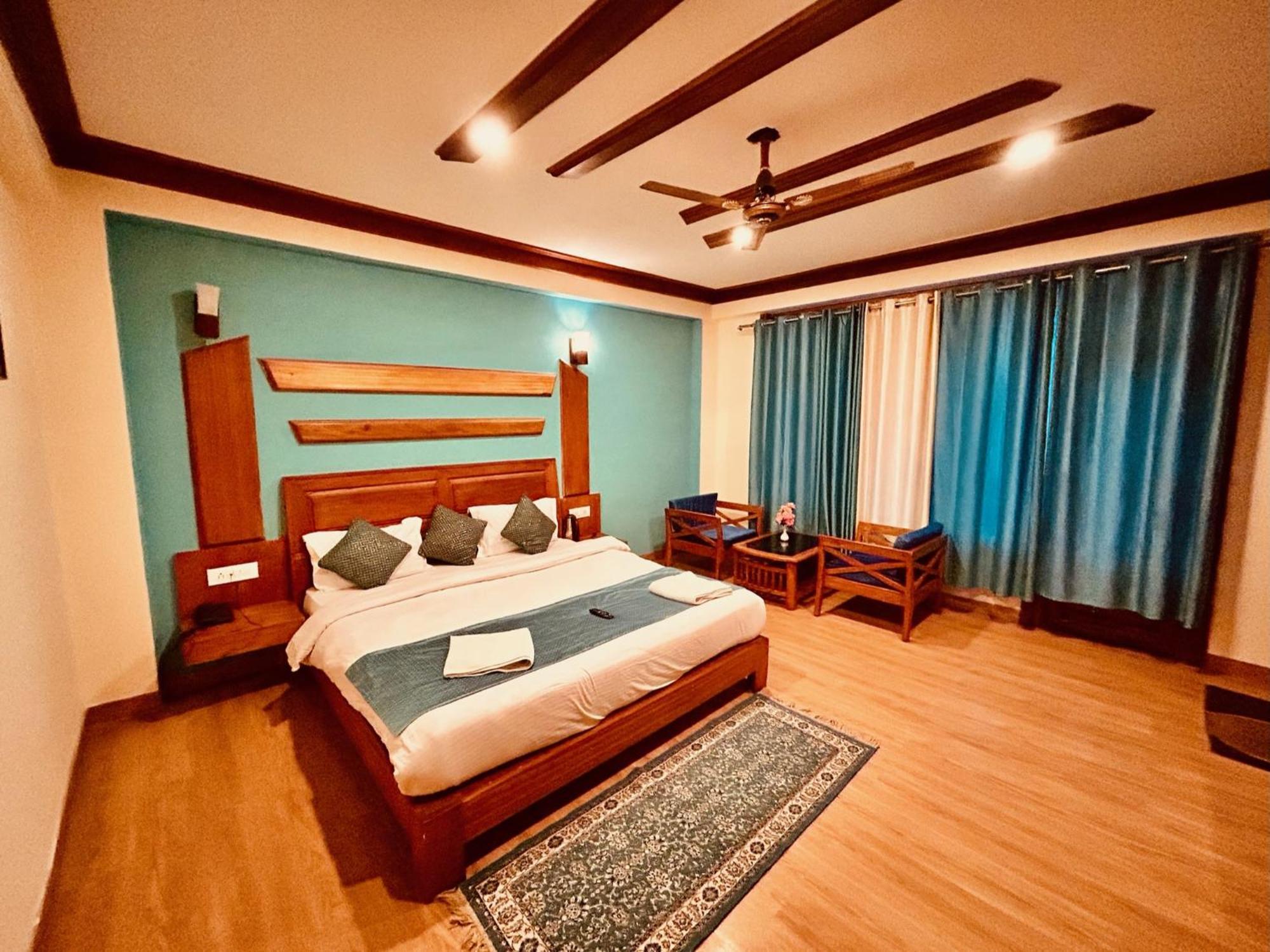 Tanglewood Villa Manāli Екстериор снимка
