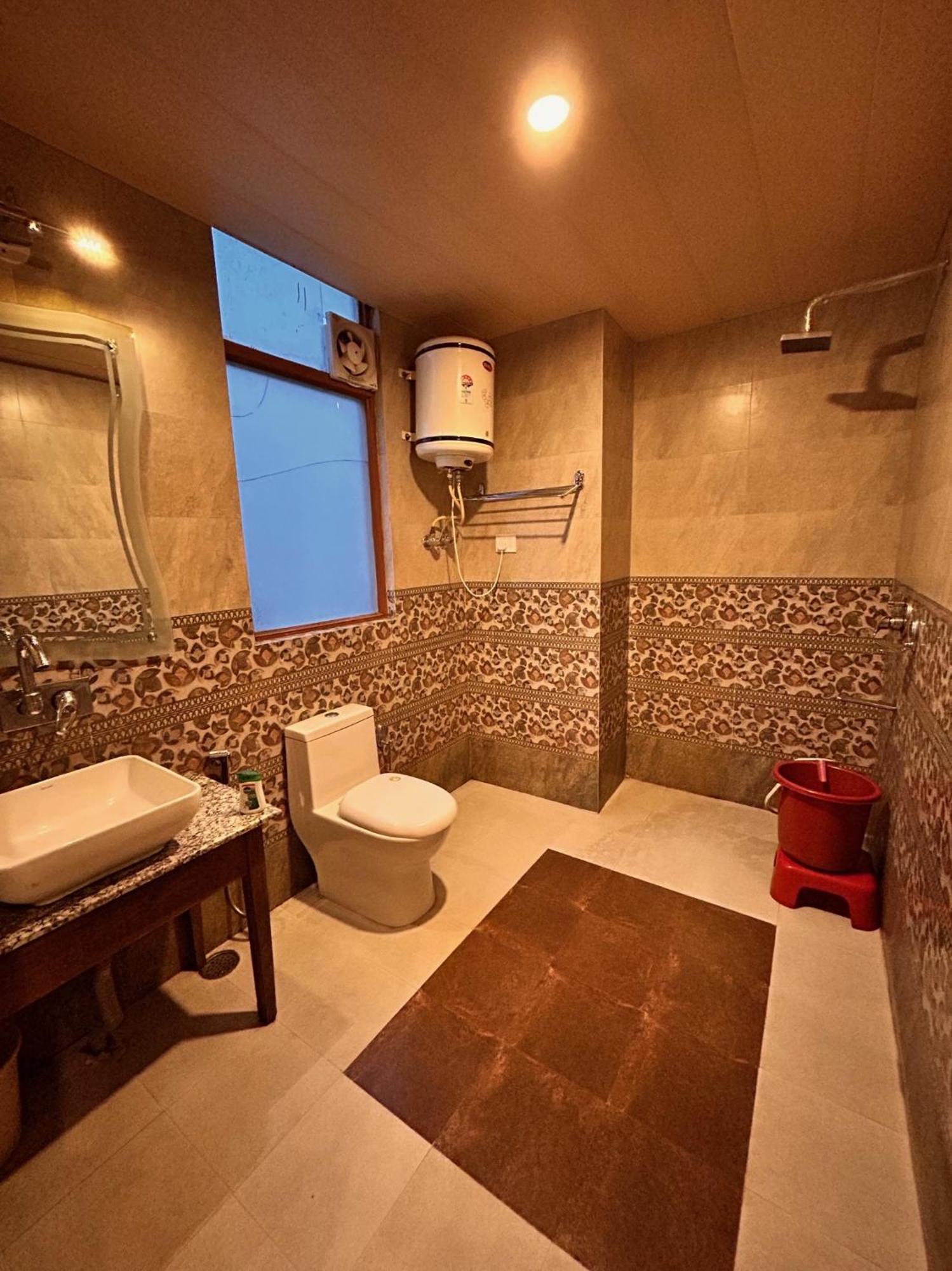 Tanglewood Villa Manāli Екстериор снимка