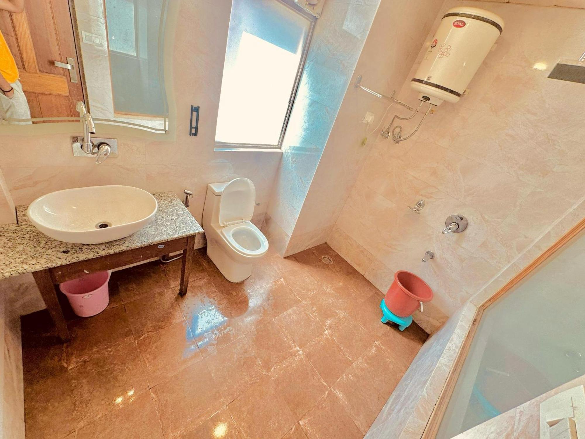 Tanglewood Villa Manāli Екстериор снимка