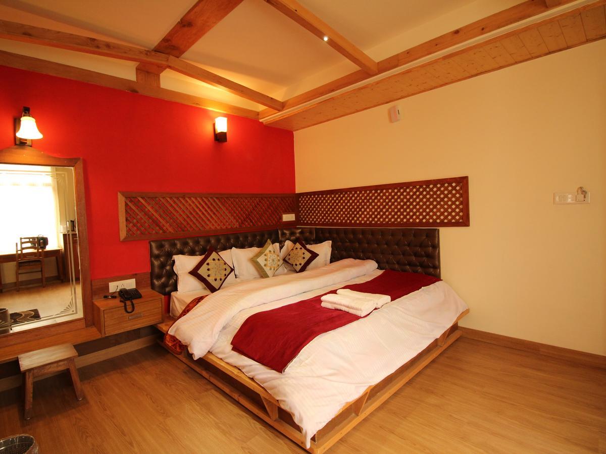 Tanglewood Villa Manāli Екстериор снимка